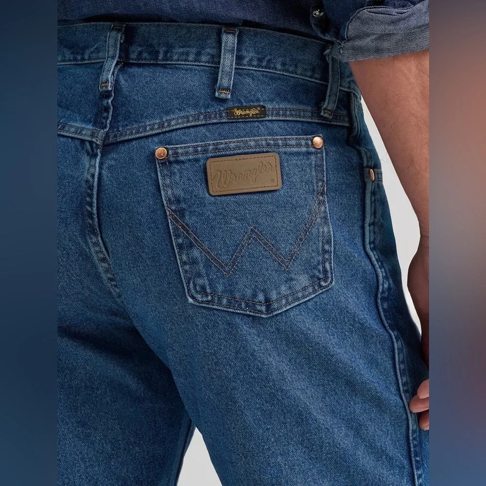 Men’s Wrangler - WRANGLER COWBOY CUT ORIGINAL FIT JEAN - Size 35x38